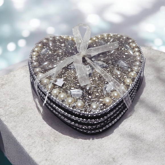 NEW Set Of 4 Elegant Silver Heart With Stones Coasters NWT Size 4.5 Inches - Picture 2 of 3